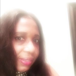 Meet your Posher, Michele